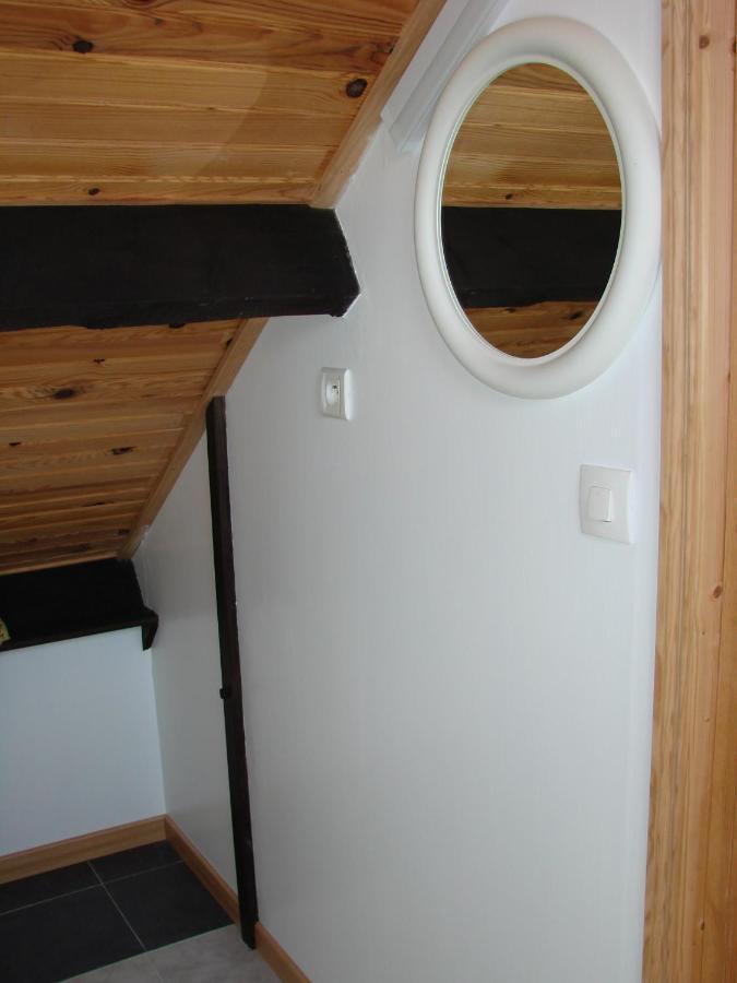 La Blanche Roche Bed & Breakfast Sourdeval Екстериор снимка